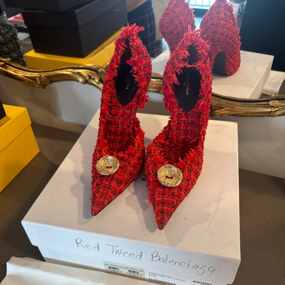 BALENCIAGA RED TWEED HEEL